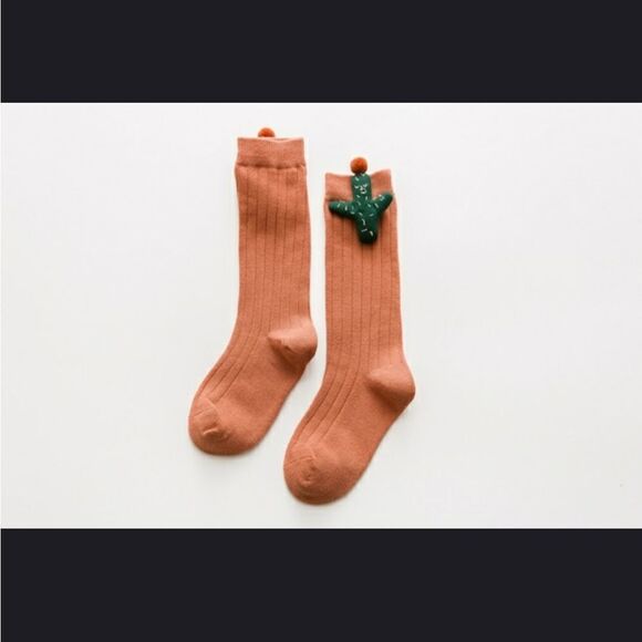 NWT Tiny Alpaca Orange & Green Cactus Socks - Picture 3 of 7